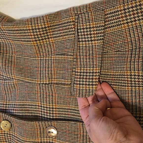 Nina Mclemore wool brown jacket and skirt,size 12. Used. Looks new. - Picture 4 of 15